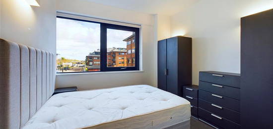 Flat to rent in 1 Station Road, Tottenham Hale N17