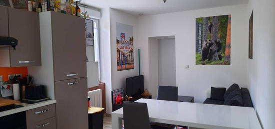 Location appartement 2 pièces 33 m²