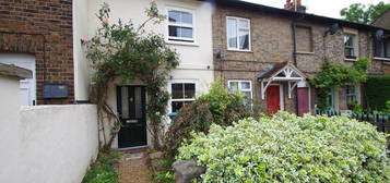 Cottage to rent in Bedford Street, Watford WD24