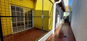 Departamento Tipo Ph En Alquiler 3 Ambientes Con Patio