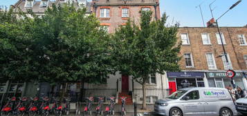 Flat to rent in Bell Street, Lisson Grove NW1