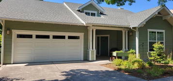 765 Creek Stone Way Unit 1, Ashland, OR 97520