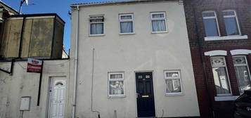 3 bedroom terraced house