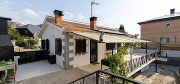 Chalet en travesía Del Barrero en El Boalo, Boalo (El)