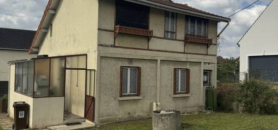 Maison 2 étages  à vendre, 4 pièces, 3 chambres, 70 m²