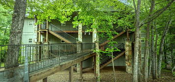 117 Desoto Center Dr Apt 413 (94A), Hot Springs Village, AR 71909