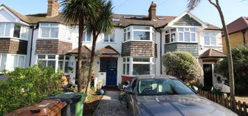 4 bedroom terraced house