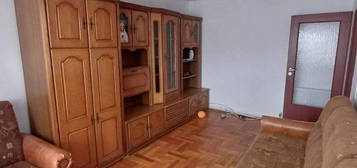 De vanzare 3 camere pret 39900 euro