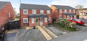 3 bedroom semi-detached house