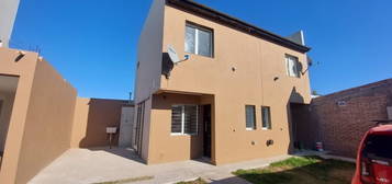 Alquiler Dúplex 1 Dormitorio, Gral. Fernández Oro