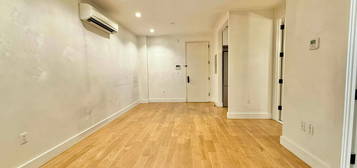 18 Charles Pl #1C, Brooklyn, NY 11221