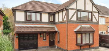 4 bedroom detached house for sale