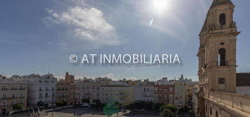 Piso en Centro Histórico - Plaza España, Cádiz