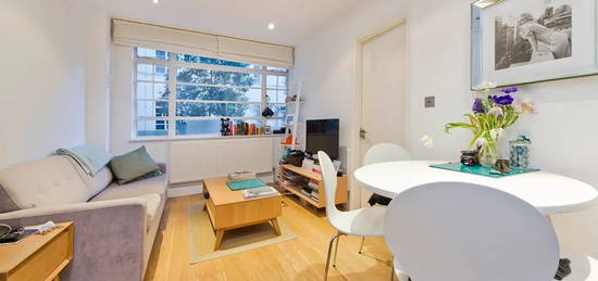 Flat to rent in Nell Gwynn House, Sloane Avenue, Chelsea SW3