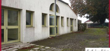 Ancien restaurant scolaire 180 m2