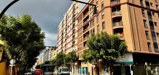 Piso en venta en Avenida Hermanos Bou, 23, Zona Avenida del Mar