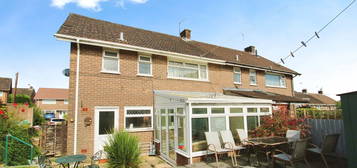 3 bed semi-detached house for sale