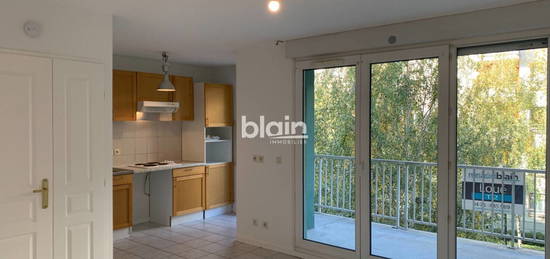 Appartement  à louer, 2 pièces, 1 chambre, 43 m²