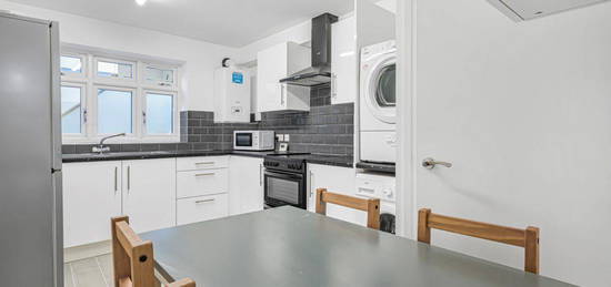 Property to rent in Walpole Road, London N17