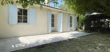 Maison traditionnelle de plain-pied  à vendre, 3 pièces, 2 chambres, 68 m²