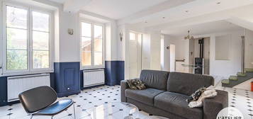 Maison 2 étages  à vendre, 6 pièces, 4 chambres, 240 m²