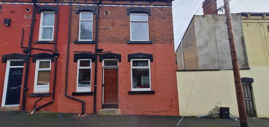 1 bed end terrace house to rent