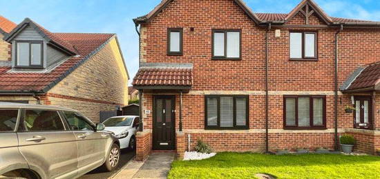 3 bed semi-detached house for sale