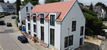 +TOPLAGE+ Schickes Neubau-Stadthaus mit 4 m LOFT-Raumhöhe im Wohnbereich+Caport