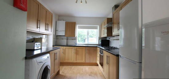 5 bedroom terraced house