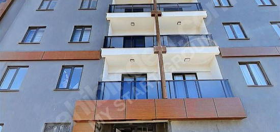 ÇANAKKALE ESENLER DE LÜKS SATILIK 3+1 DAİRE