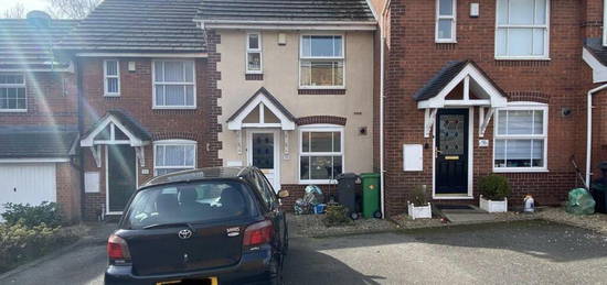 2 bedroom detached house