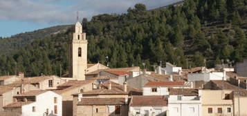 Casa de pueblo en venta en calle Abajo, 11