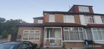 4 bedroom semi-detached house