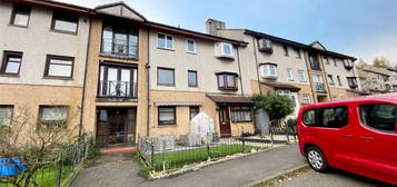 3 bedroom flat for sale