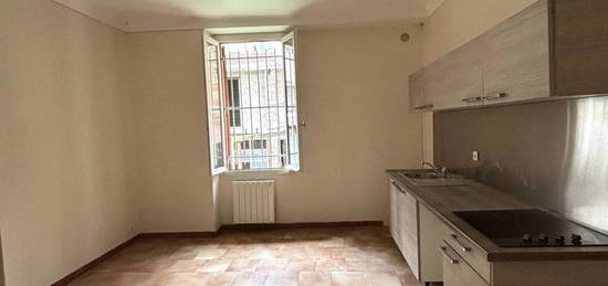 Appartement  à vendre, 3 pièces, 2 chambres, 60 m²