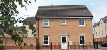 3 bedroom detached house