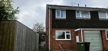 3 bedroom semi-detached house