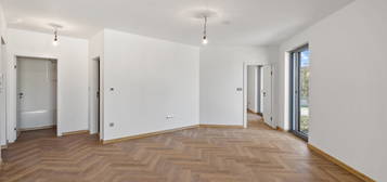 ERSTBEZUG II Leben im Weinviertel II 2-Zimmer Wohnung mit rund 26m2 Terrasse II Nähe Wolkersdorf und Gerasdorf