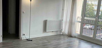 Location appartement 2 pièces 46 m² Rueil-Malmaison