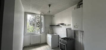 Location appartement 1 pièce 28 m²