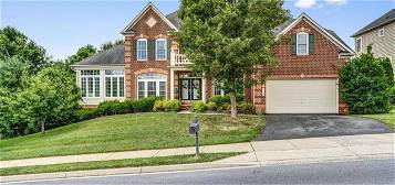 4000 Carriage Hill Dr, Frederick, MD 21704