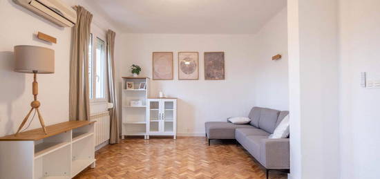 Apartamento de alquiler en Lucas Gallego, Pedro, Ciudad Jardín - Parque Roma