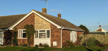 2 bedroom detached bungalow for sale