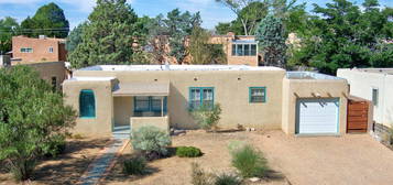 829 Lafayette Dr NE, Albuquerque, NM 87106