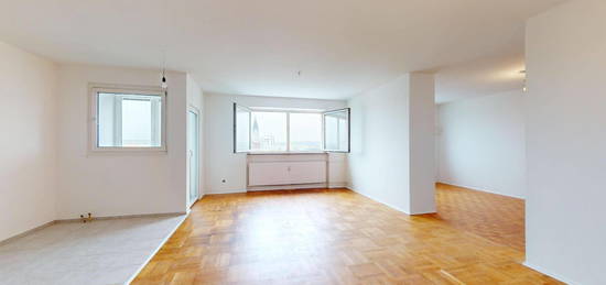 143,65 m² exklusive Maisonette mit Haus-Feeling und Panoramablick an der Spitze!