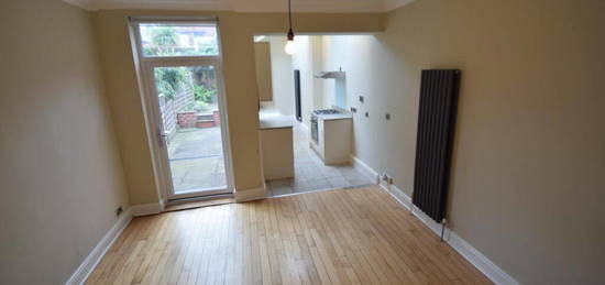 3 bedroom terraced house