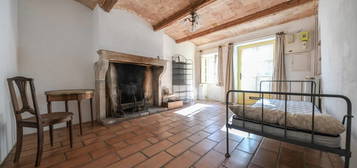 Maison de village  à vendre, 6 pièces, 3 chambres, 117 m²