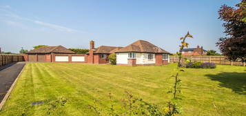 5 bed detached bungalow for sale