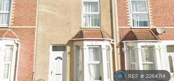 2 bedroom terraced house