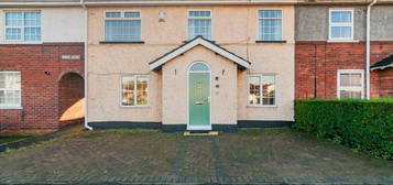 3 bedroom terraced house for sale